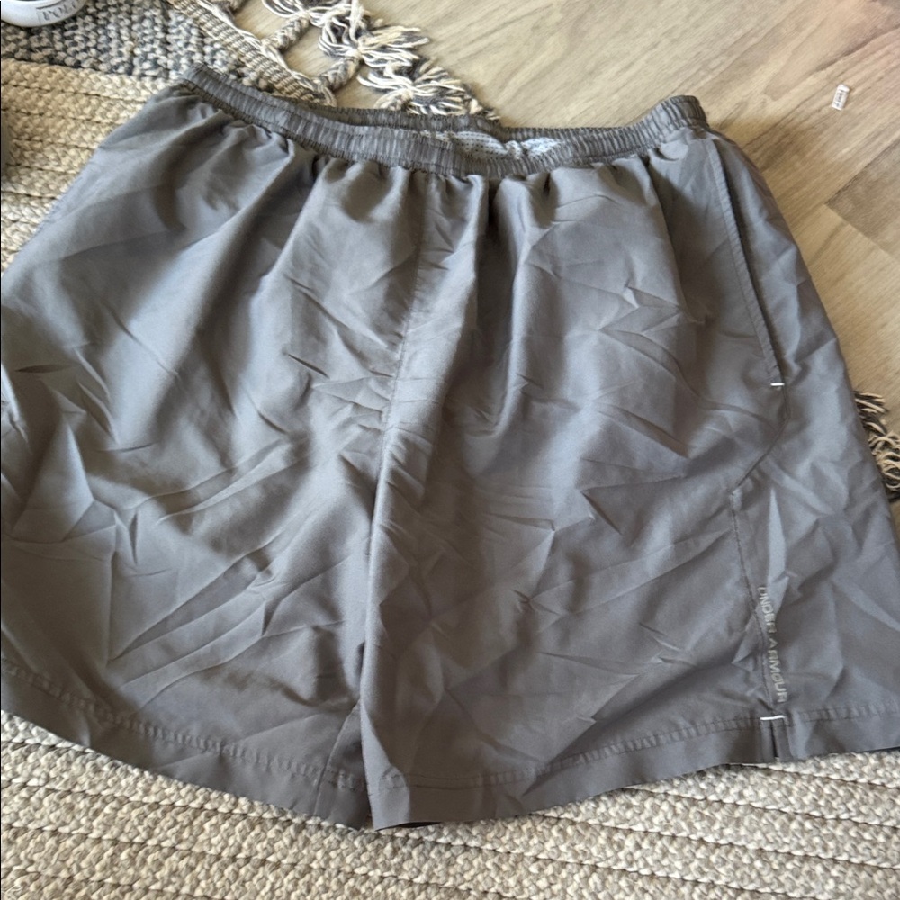 Under Armour Women's Gray Pencil Skirt